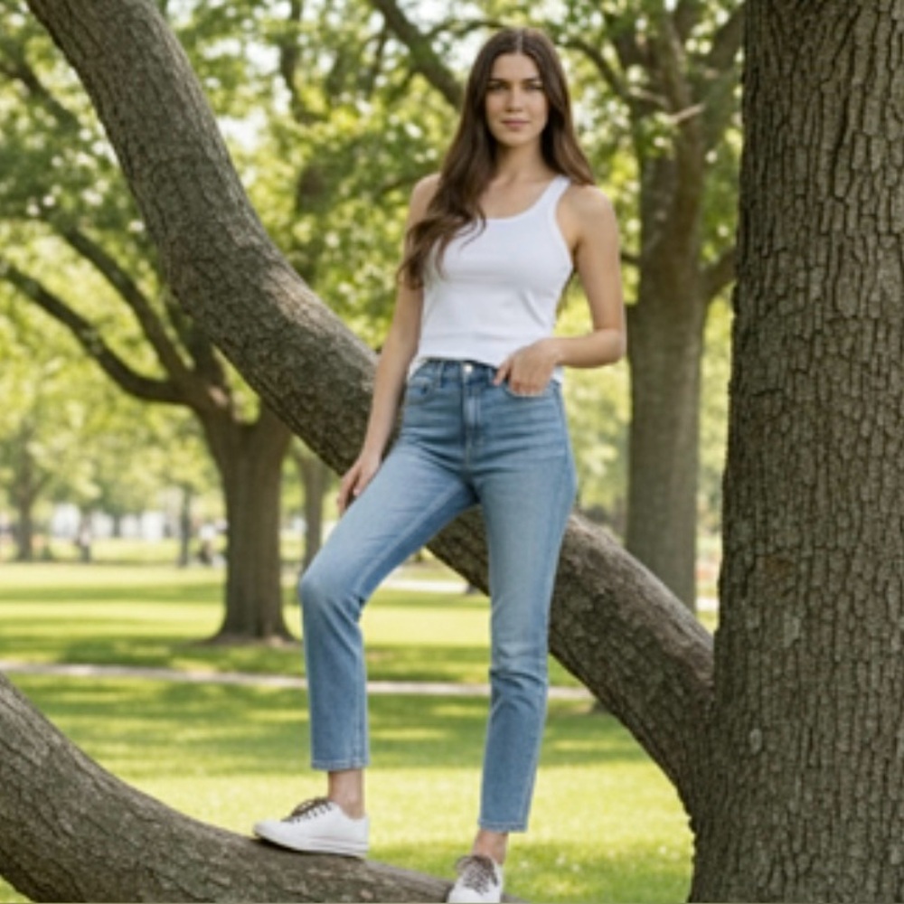 Elizabeth and James The Vintage Straight Jeans